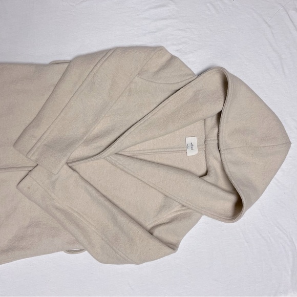Aritzia Wilfred hooded wool coat cream color - Picture 12 of 14
